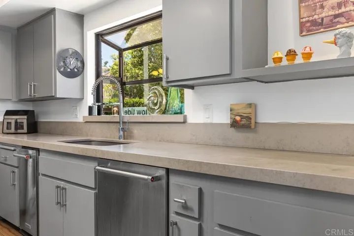 2326 La Costa Avenue A, Carlsbad, California 92009