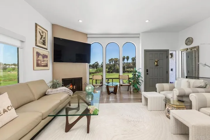 2326 La Costa Avenue A, Carlsbad, California 92009