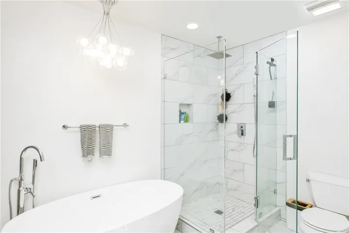 10 Ima Loa Court, Newport Beach, California 92663