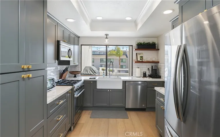 10 Ima Loa Court, Newport Beach, California 92663