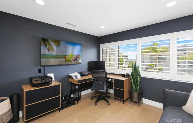 10 Ima Loa Court, Newport Beach, California 92663