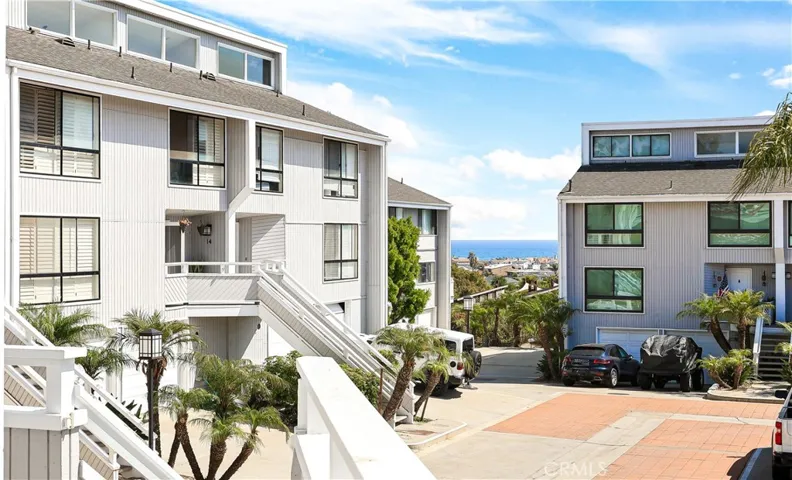 10 Ima Loa Court, Newport Beach, California 92663