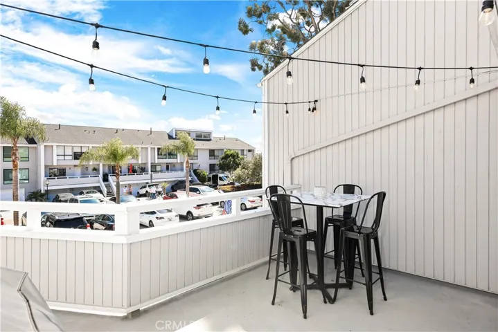 10 Ima Loa Court, Newport Beach, California 92663