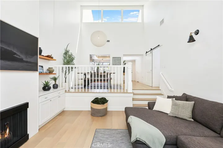 10 Ima Loa Court, Newport Beach, California 92663