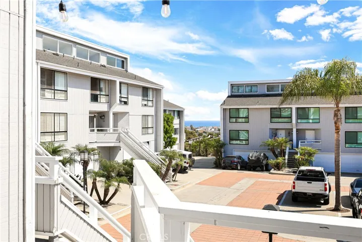 10 Ima Loa Court, Newport Beach, California 92663