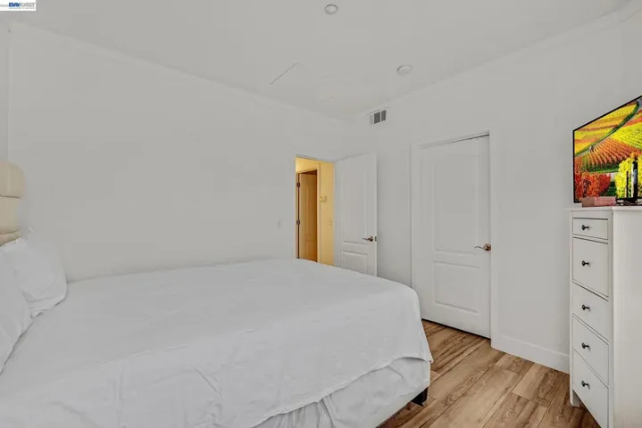 1594 Tucker St 56, Oakland, California 94603