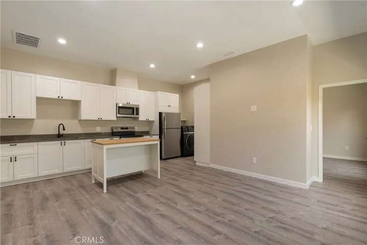 1732 E Ruddock, Covina, California 91724