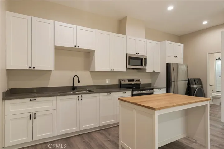 1732 E Ruddock, Covina, California 91724