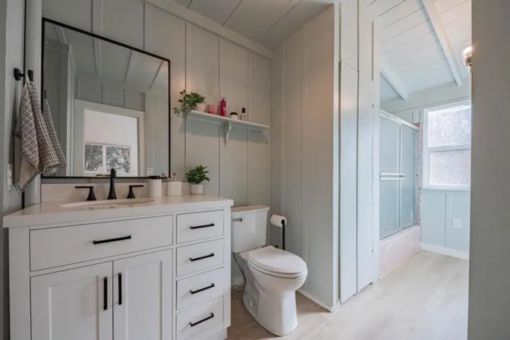 37060 Nason Road, Carmel Valley, California 93924