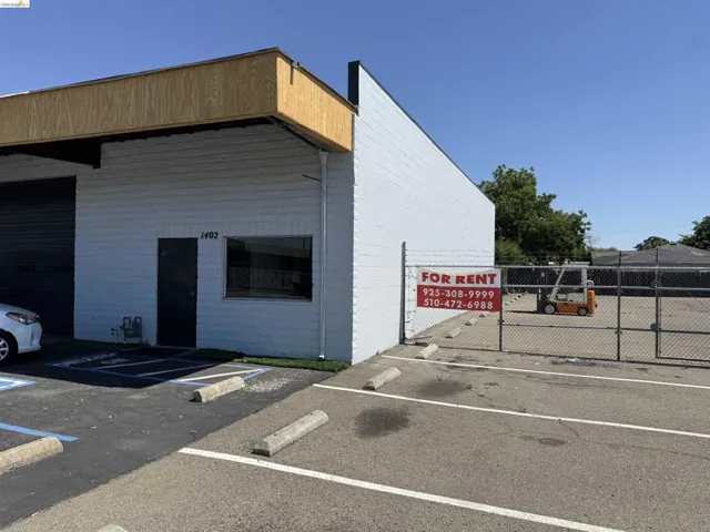 1402 Bourbon St, Stockton, California 95204