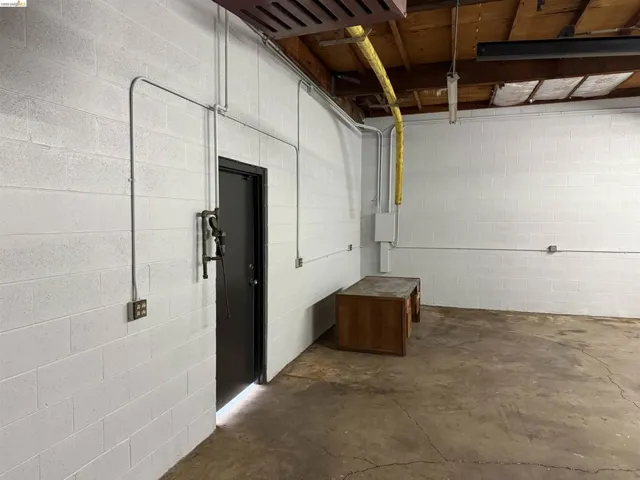 1402 Bourbon St, Stockton, California 95204