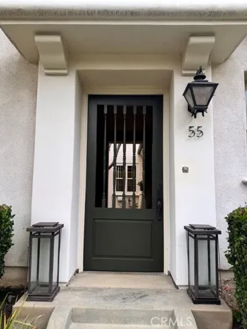 Front Courtyard Entry