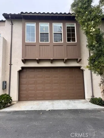Back garage entry