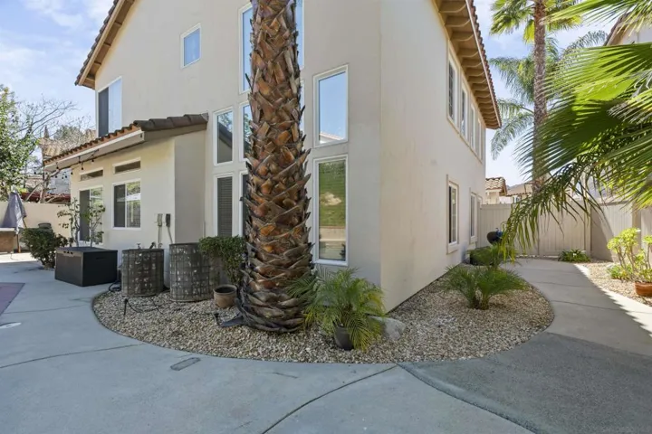 45632 Corte Lobos, Temecula, California 92592