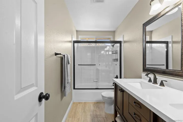 45632 Corte Lobos, Temecula, California 92592