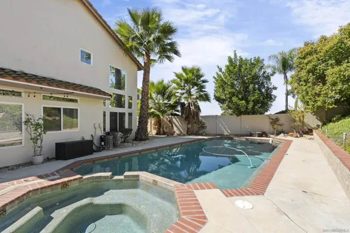 45632 Corte Lobos, Temecula, California 92592