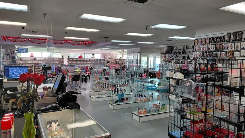 2009 W Foothill, Upland, California 91786