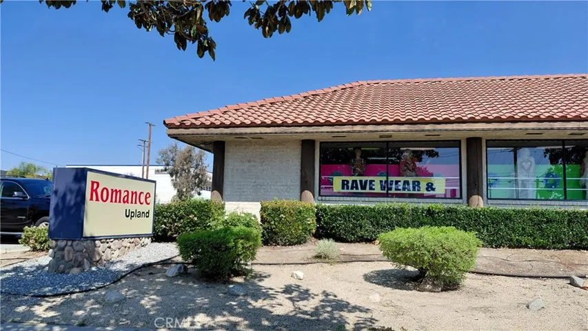 2009 W Foothill, Upland, California 91786