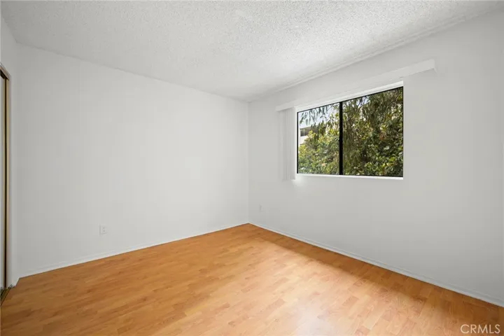 330 Pioneer Drive, Glendale, California 91203