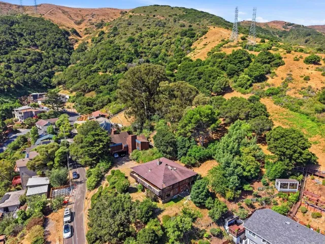 24 Kings Road, Brisbane, California 94005
