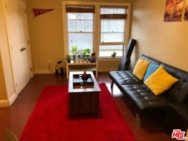 2108 Oak Street C, Los Angeles, California 90007
