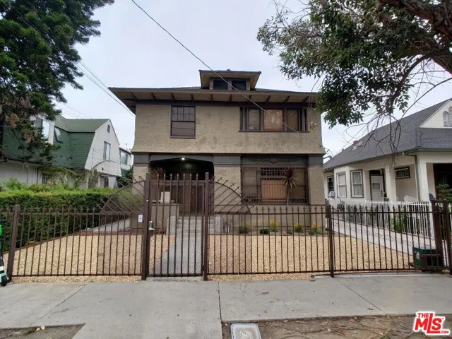 2108 Oak Street C, Los Angeles, California 90007