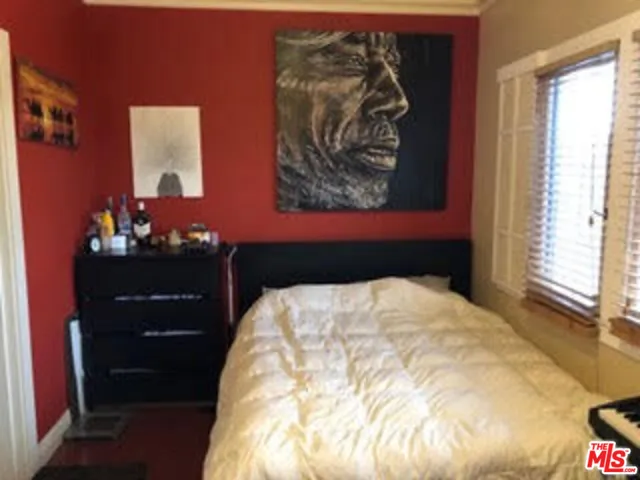 2108 Oak Street C, Los Angeles, California 90007