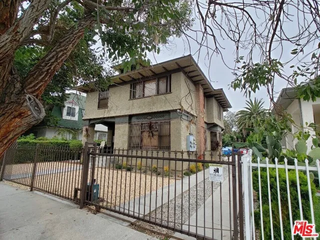 2108 Oak Street C, Los Angeles, California 90007