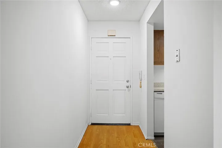 330 Pioneer Drive 7, Glendale, California 91203