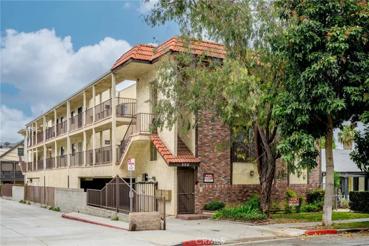 330 Pioneer Drive 7, Glendale, California 91203