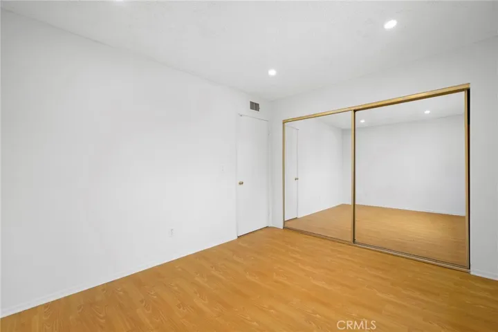 330 Pioneer Drive 7, Glendale, California 91203