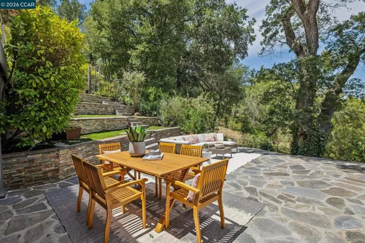 6 Monte Vista Rd, Orinda, California 94563