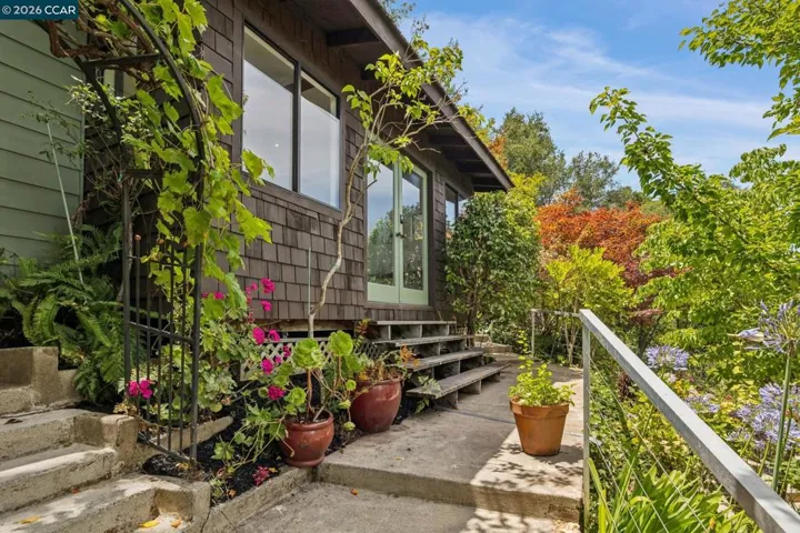6 Monte Vista Rd, Orinda, California 94563