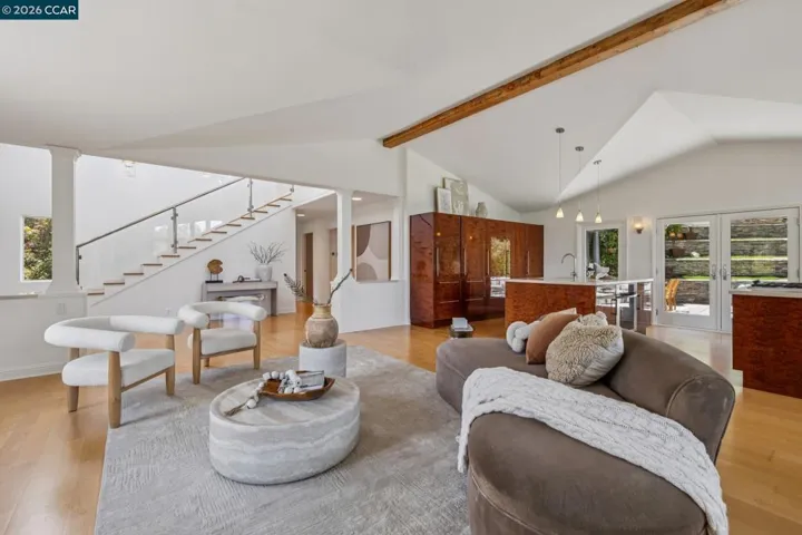 6 Monte Vista Rd, Orinda, California 94563