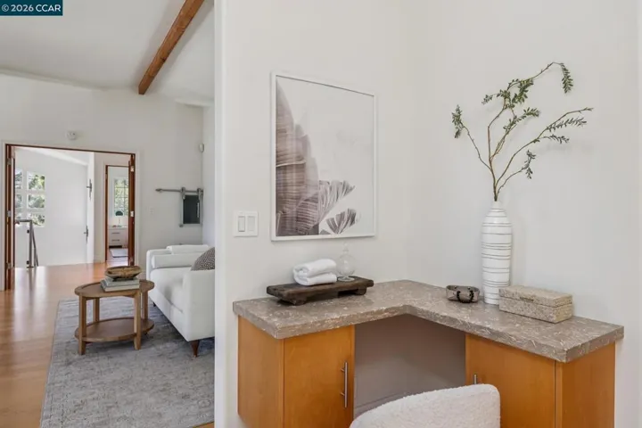 6 Monte Vista Rd, Orinda, California 94563