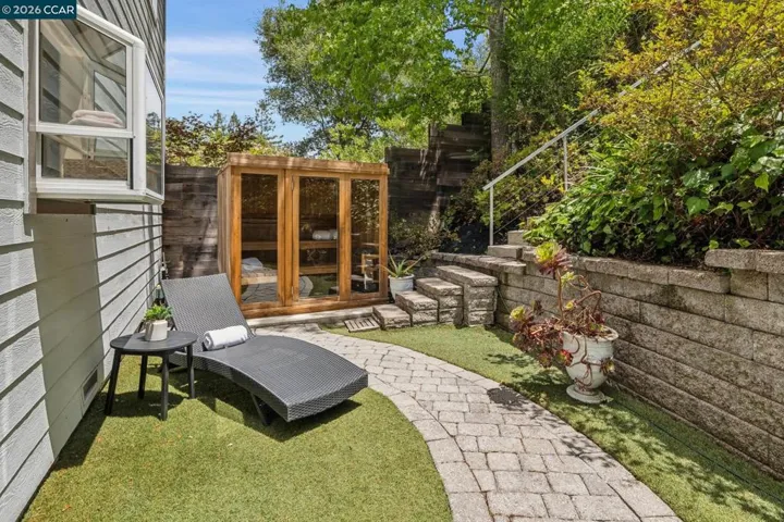 6 Monte Vista Rd, Orinda, California 94563