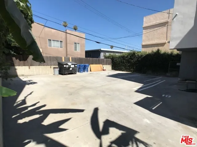 601 N Normandie Avenue 8, Los Angeles, California 90004