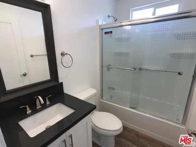 601 N Normandie Avenue 8, Los Angeles, California 90004