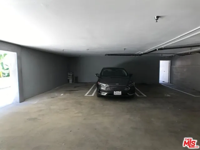 601 N Normandie Avenue 8, Los Angeles, California 90004