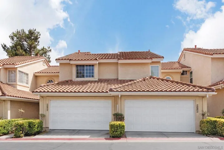 10911 Creekbridge, San Diego, California 92128