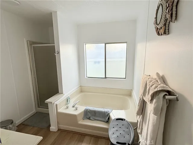 1456 Philadelphia 427, Ontario, California 91761