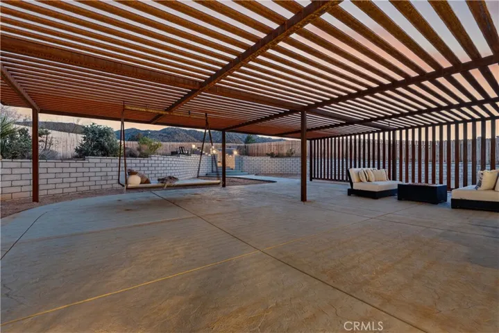 61755 Navajo Trail, Joshua Tree, California 92252