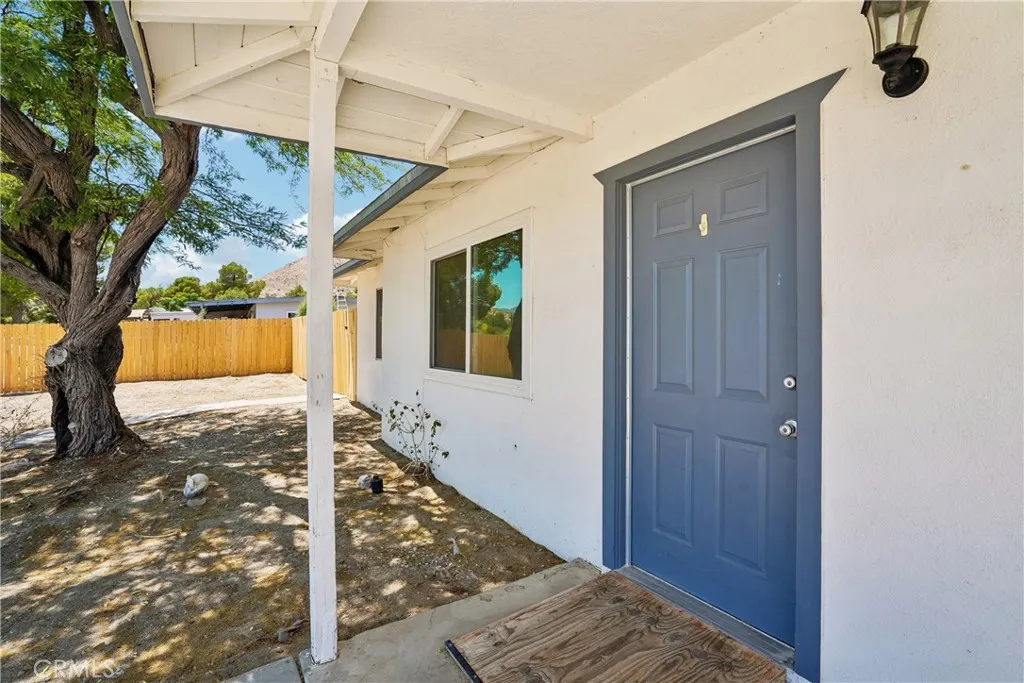 49272 Hibiscus Drive, Morongo Valley, California 92256 — photo 4