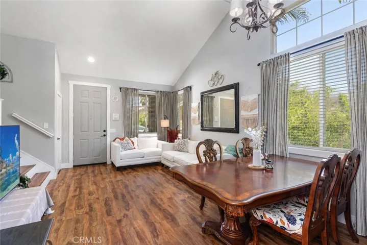 3273 Ivy Court, Lake Elsinore, California 92530