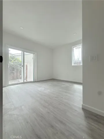 520 W Colden, Los Angeles, California 90044
