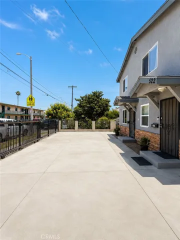 520 W Colden, Los Angeles, California 90044