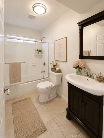 520 W Colden, Los Angeles, California 90044