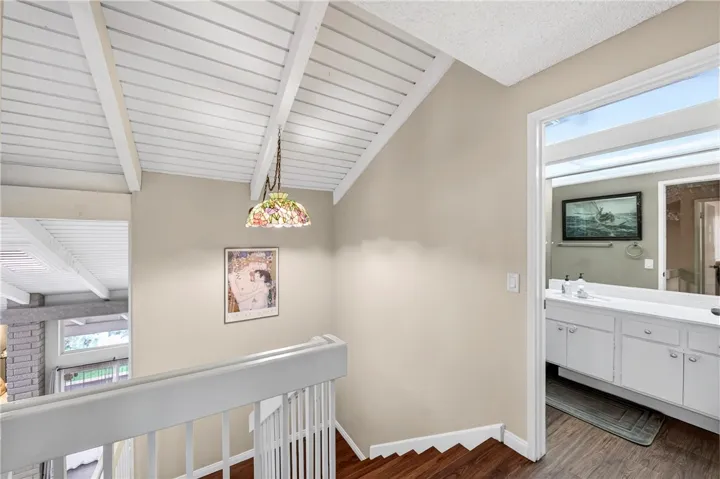 820 Via Zapata, Riverside, California 92507