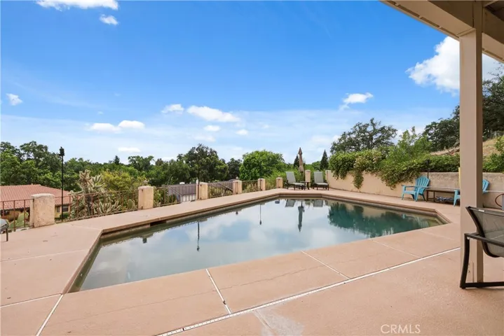22560 Adobe Road, Red Bluff, California 96080