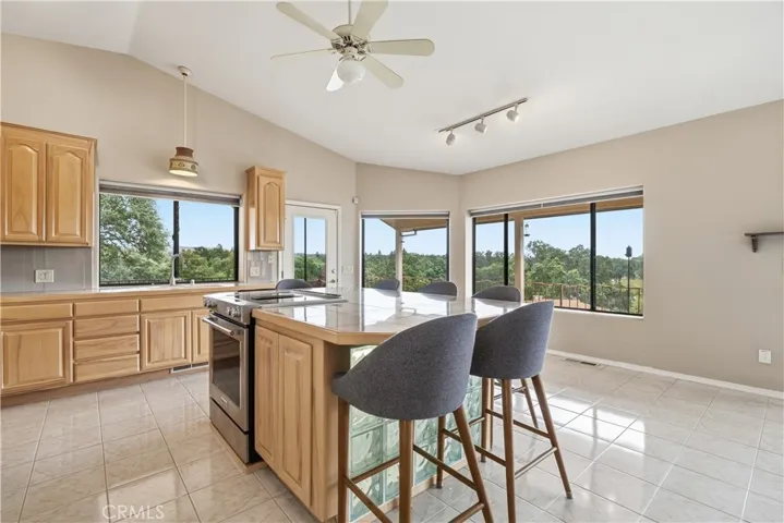 22560 Adobe Road, Red Bluff, California 96080